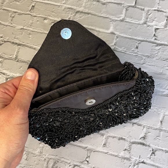 VINTAGE | Beaded shoulder bag - Picture 6 of 10